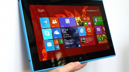 Microsoft Mobile Dangles 12 Cars in the ‘Lumia Christmas’ Celebration