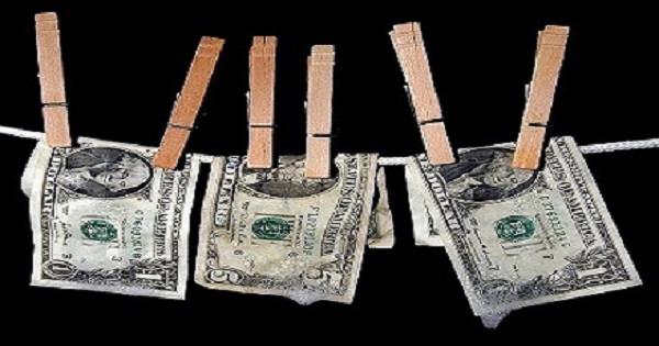 ICIJ Fingers Western Union, MoneyGram as Conduits to Launder Criminal Cash