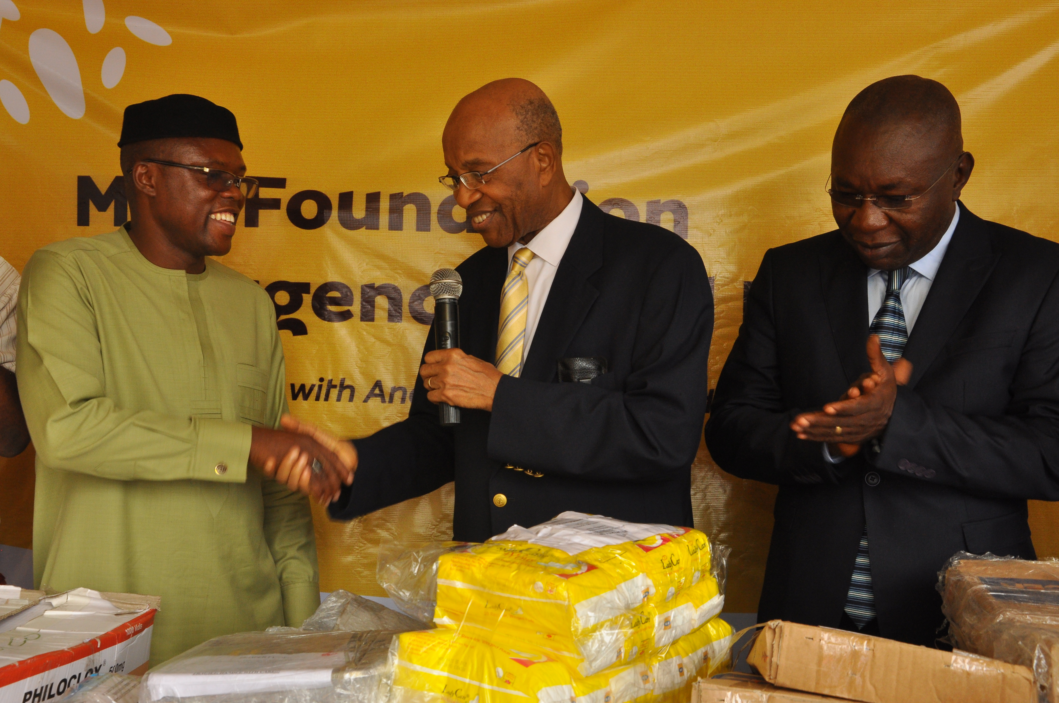 COOUTH, Anambra receives Medical Equipment from MTN