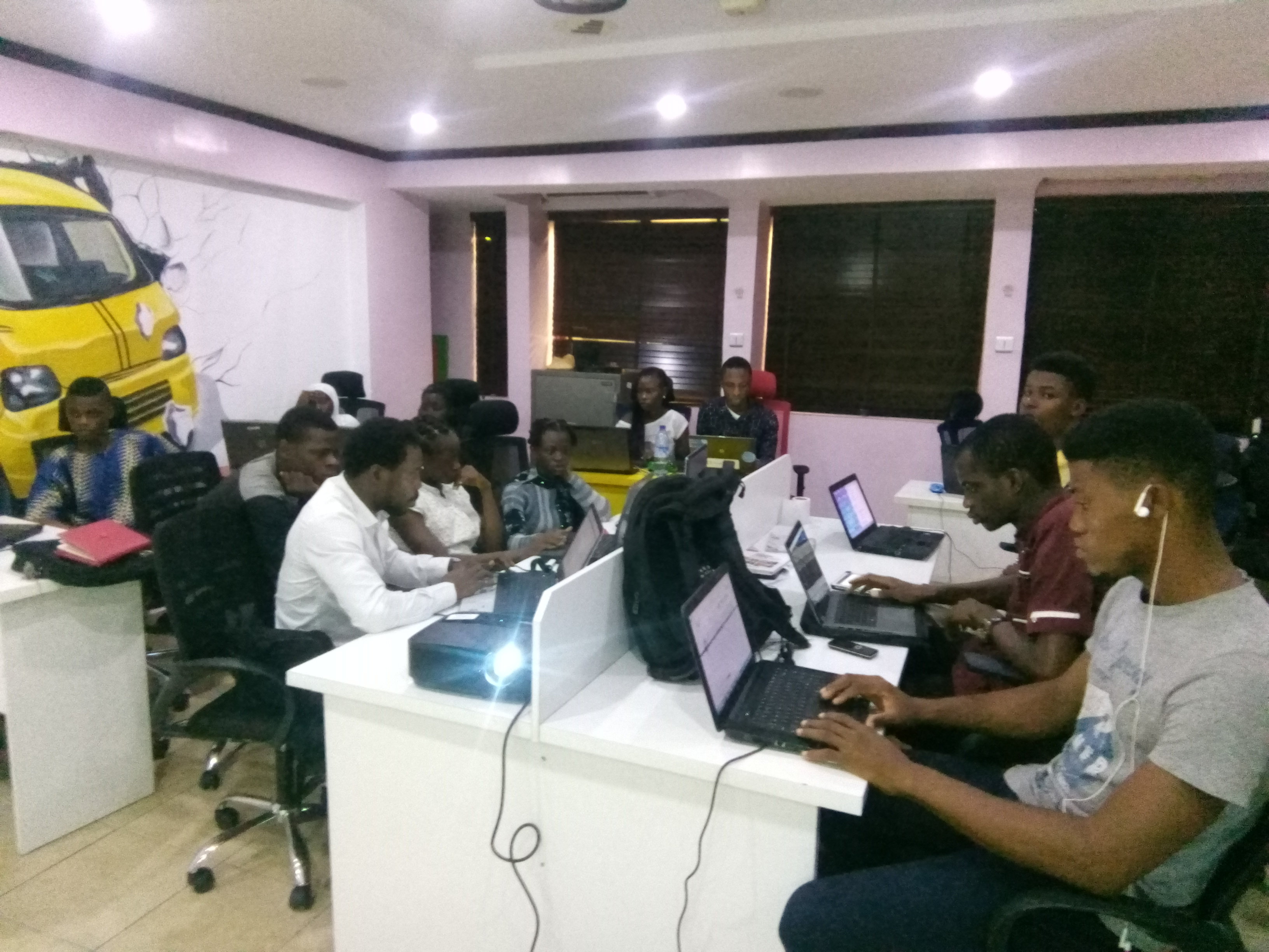 Stakeholders task govt on improved curriculum, technological hubs for students