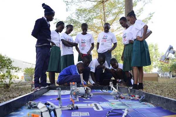 Nigerian Champions Emerge at SAP, Coderina & FMoE Sponsored FLL