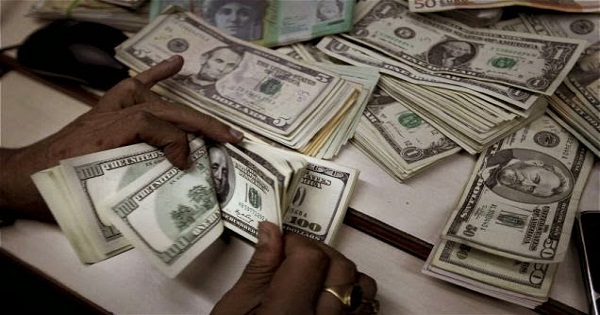 Nigeria Foreign Reserves Fall in November; Markets on Standby