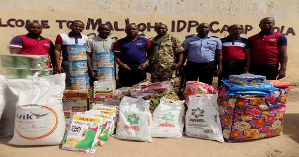Arik Air Donates Relief Materials To Malkohi IDP Camp Yola
