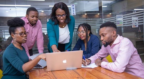 ROAM Africa Reports Over 2,400 Candidates Applying for One Role as Jobs Stiffens