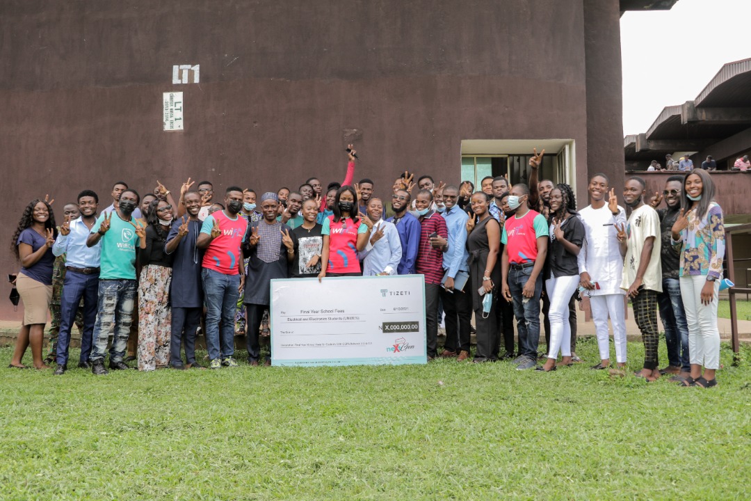 Kendall Ananyi, CEO Tizeti Awards Scholarships to UNIBEN Electrical Engineering Graduating Class