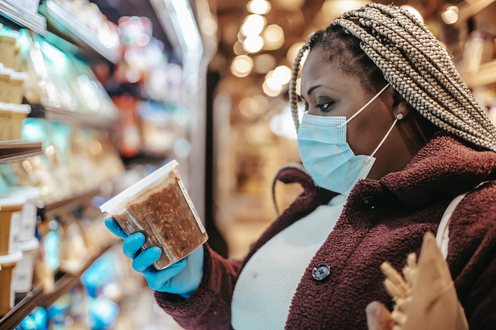 Competing for Service - a Customer's Choice