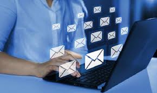 5 Emails You Should Delete Instantly