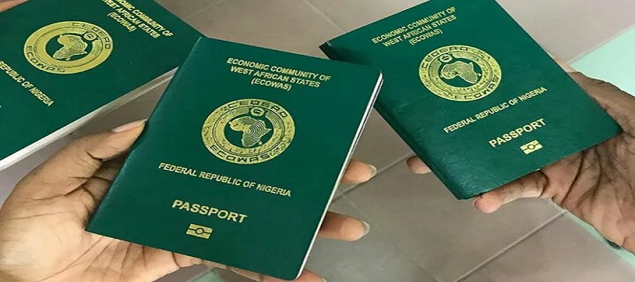 NIS Warns Nigerians against Fraudulent Passport Payment Platforms