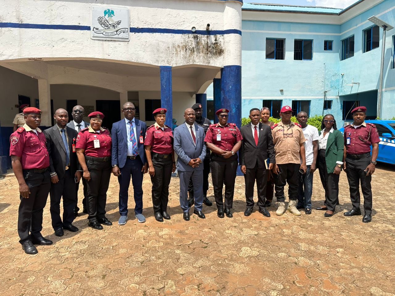 EFCC Seals Anti-Corruption Alliance with Anambra Security Chiefs, Traditional Rulers
