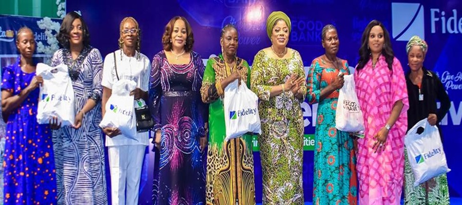 Fidelity Bank Empowers 1,950 Residents in Anambra, Distributes Machines, Cash Grants, School Support Items
