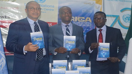 L-r: Founder, Centre for Values and Leadership, Prof Pat Utomi; Chief, Trade and Poverty Branch, UNCTAD Switzerland, Dr Patrick Osakwe and the Officer-in-Charge of United Nations Information Centre (UNIC) Lagos, Mr Oluseyi Sotremekun.